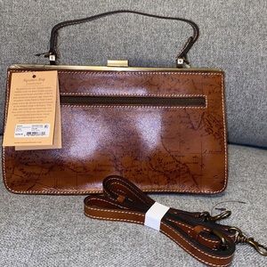 Elegant Brown Leather Handbag